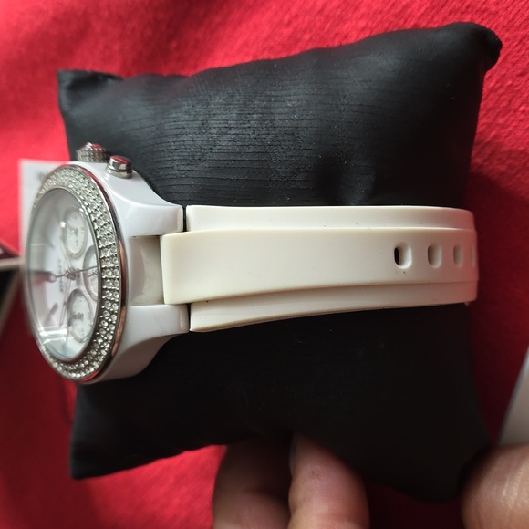 DKNY Watch ⌚️ - Picture 6 of 10